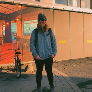 Meet your Posher, Abby